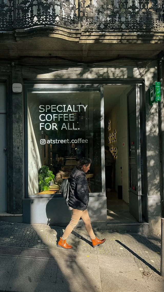 Imagem da loja da Rua de Santa Teresa, 4